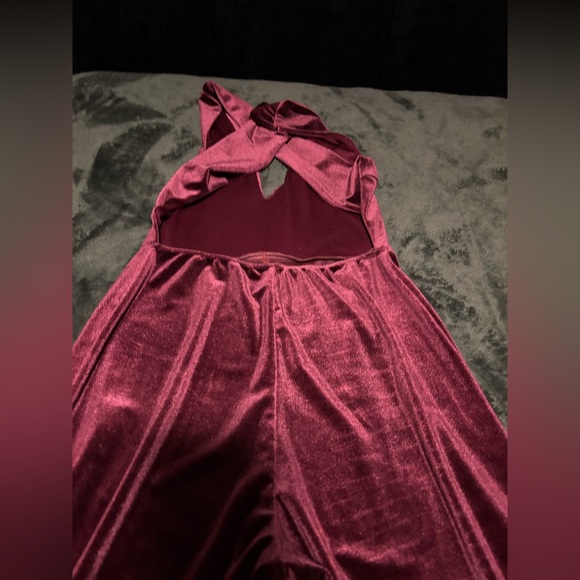 WINE VELVET CRISS CROSS BACK JUMPSUIT. Insanely comfortable while fashionable! - Picture 9 of 11